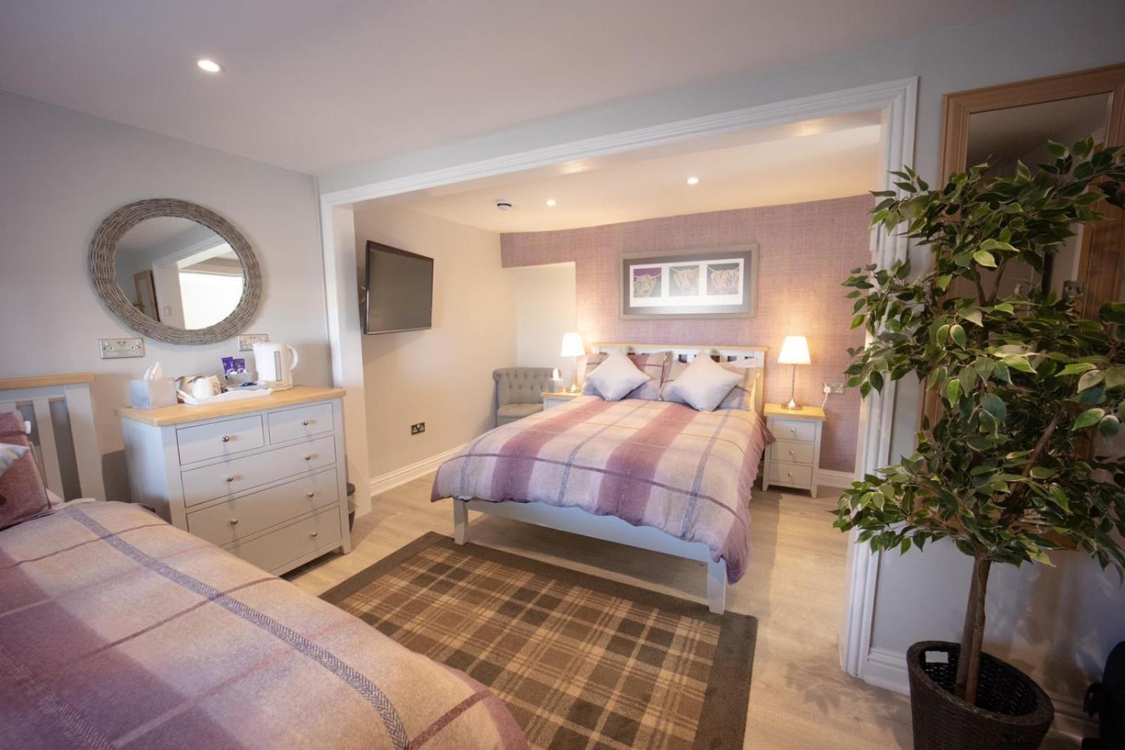 Tigh Na Mara Hotel Stranraer Exterior photo